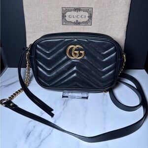 GUCCI — Marmont Crossbody